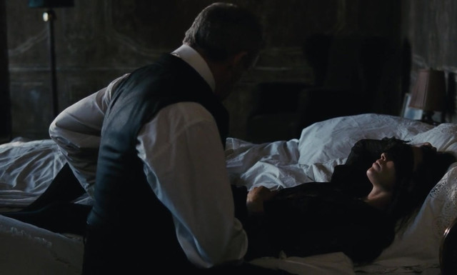 Berenice Bejo sexy - The Childhood of a Leader (2015)