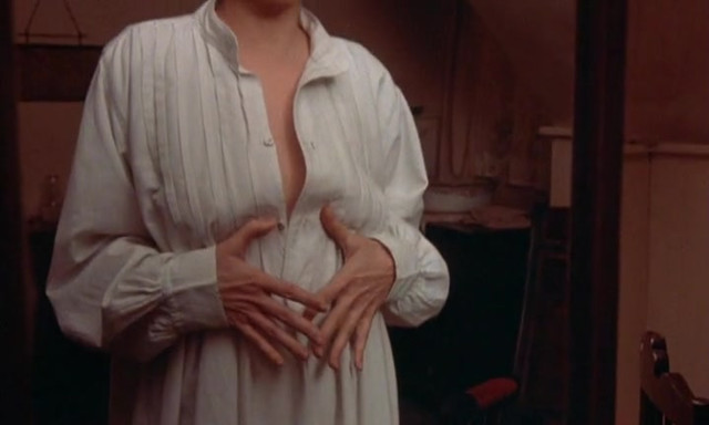 Barbra Streisand sexy - Yentl (1983)