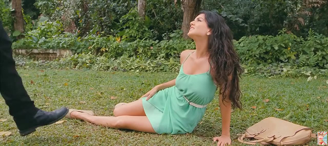 Sunny Leone sexy - Jism 2 (2012)