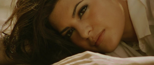 Jacqueline Fernandez sexy - Murder 2 (2011)