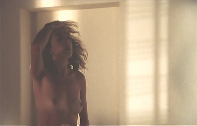 Nude Video Celebs Claudia Gerini Nude Il Gioco 2001 6385