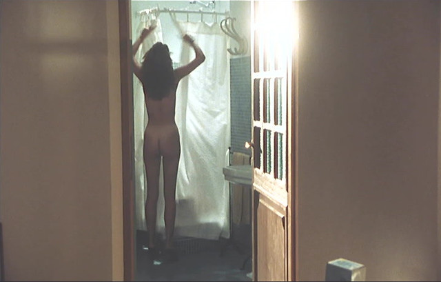 Nude Video Celebs Claudia Gerini Nude Il Gioco 2001 
