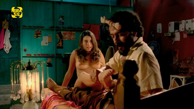 Fernanda Paes Leme nude, Flavia Alessandra nude, Juliana Porteous nude - O Homem Que Desafiou o Diabo (2007)
