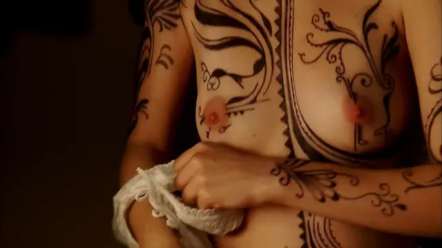 Nude Video Celebs Giulia Amorim Nude Julia Abs Sexy
