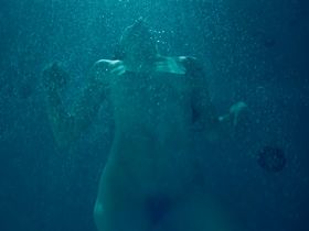 Kathryn Hahn nude, Gabrielle Hespe nude, Tania Khalill sexy, Katie Kershaw sexy - Mrs. Fletcher s01e02 (2019)