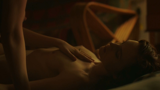 Nude Video Celebs Shannon Collis Nude Emily Goss Nude