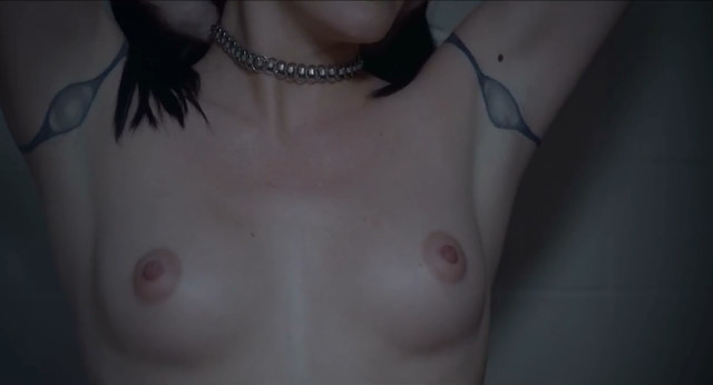 Jaiden Thompson nude, Da Leigh nude - Hell's Belle (2019)