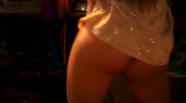 Melania Urbina nude, Leisy Suarez nude, Vanesse Jeri nude - Manana Te Cuento 2 (2007)