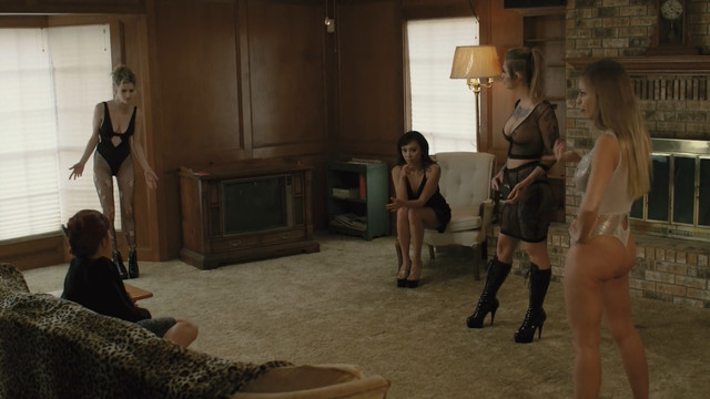 Britney Amber nude, Kleio Valentien nude, Christine Nguyen nude, Cherie DeVille nude, Cody Renee Cameron nude, Rebecca Love sexy - Girls Guns and Blood (2019)
