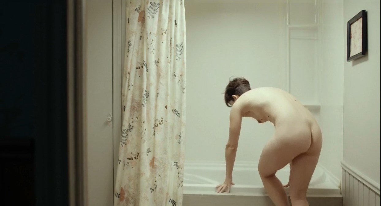 Karine Vincent nude, Soraida Caron sexy - Les Amazones (2016)