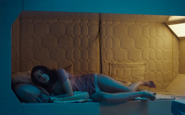 Mia Goth nude, Juliette Binoche nude - High Life (2018)
