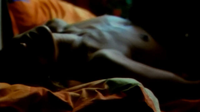 Delphine Chaneac nude, Christine Boisson nude – In extremis (2000)