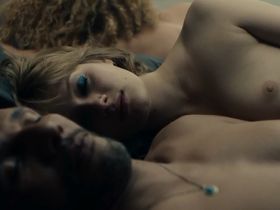 Sarah Pasquier nude, Nadia Tereszkewicz nude - Persona non grata (2019)