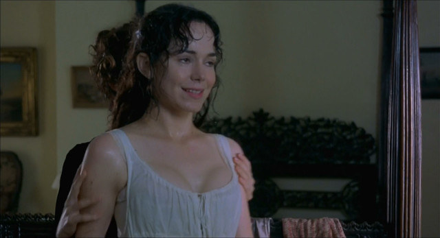 Victoria Hamilton nude, Frances O'Connor sexy - Mansfield Park (1999)