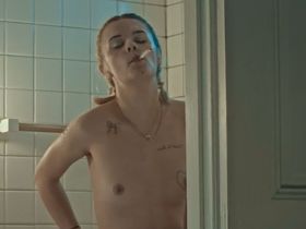 Dasha Nekrasova nude, Alexia Rasmussen sexy - The Ghost Who Walks (2019)