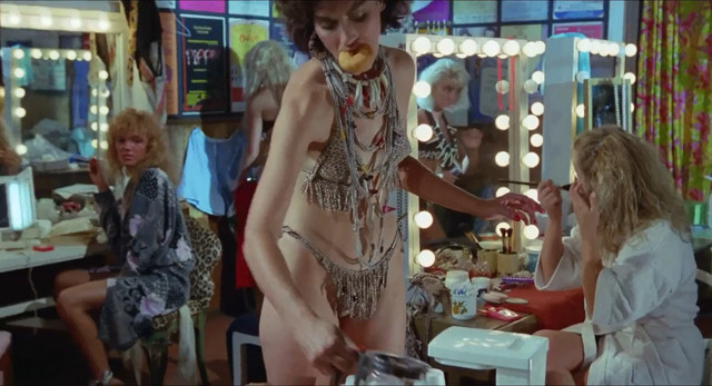 Laura Albert nude, Bella Donna nude - Angel III (1988)