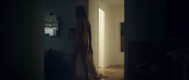 Jennifer Missoni nude, Dawn Olivieri nude - To Whom It May Concern (2015)