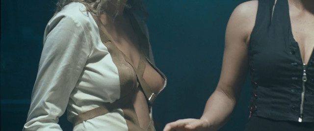 Oksana Borbat nude, Xeniya Fesenko nude, Amanda Righetti sexy - Return to House on Haunted Hill (2007)