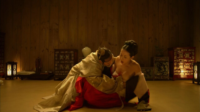 Jo Yeo-jeong nude - The Concubine (2012)