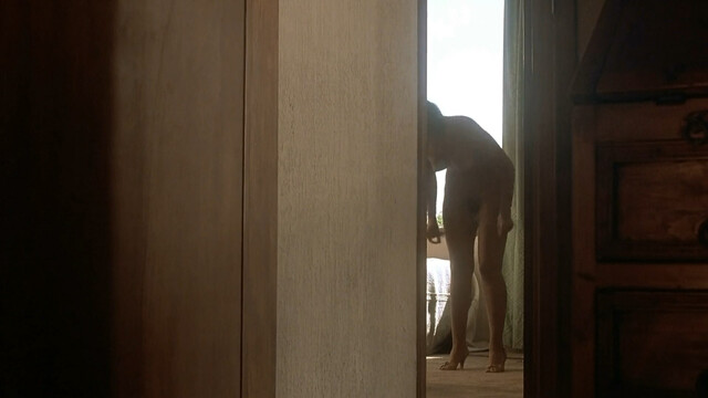 Anais de Melo nude - The Evil That Men Do (1984)