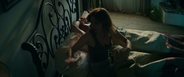Isla Fisher sexy - Visions (2015)