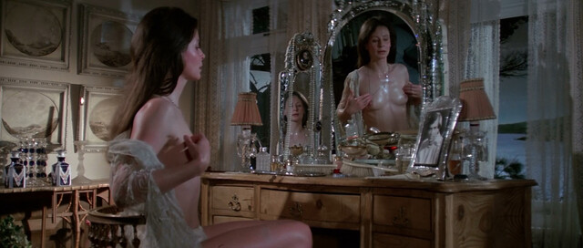 Sarah Miles nude - The Sailor Who Fell from Grace with the Sea (1976)