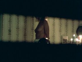 Jill McWhirter nude - The Dentist 2 (1998)