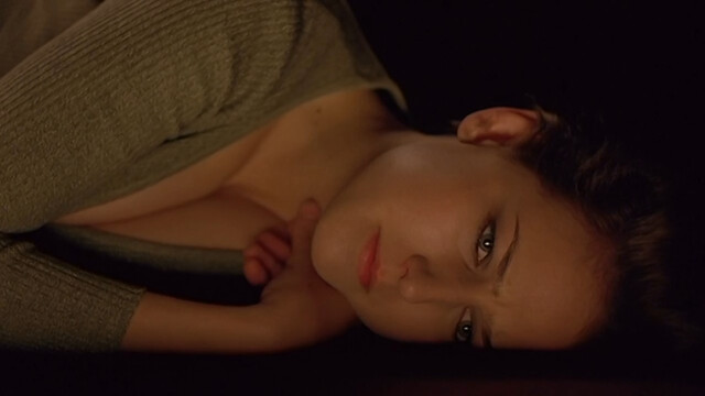 Leelee Sobieski sexy, Tara Fitzgerald nude - In a Dark Place (2006)