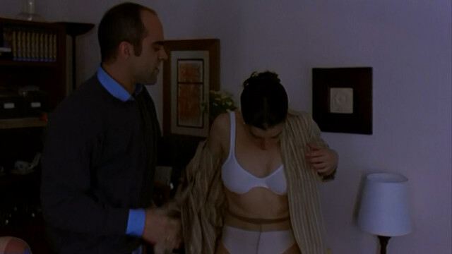 Laia Marull nude - Te Doy Mis Ojos (2003)