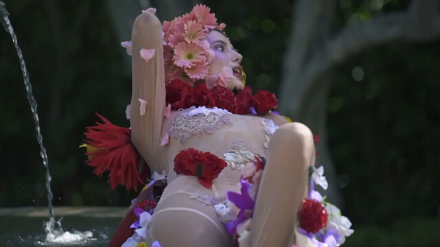 Bella Thorne sexy - Forbidden Flower (2019)