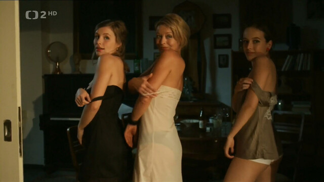 Vilma Cibulkova sexy, Dana Markova sexy, Tereza Voriskova sexy - Zemsky raj to na pohled (2009)