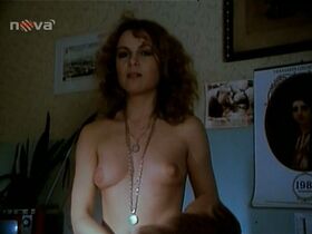 Zora Kerova (Zora Ulla Kesslerova) nude - Retez (1981)