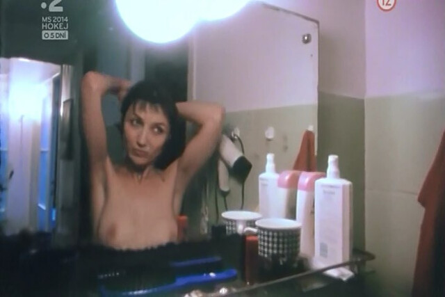 Sona Norisova nude - Ticho po burke (2000)