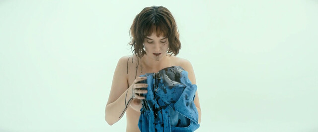 Noemie Merlant nude, Emmanuelle Bercot sexy - Jumbo (2020)