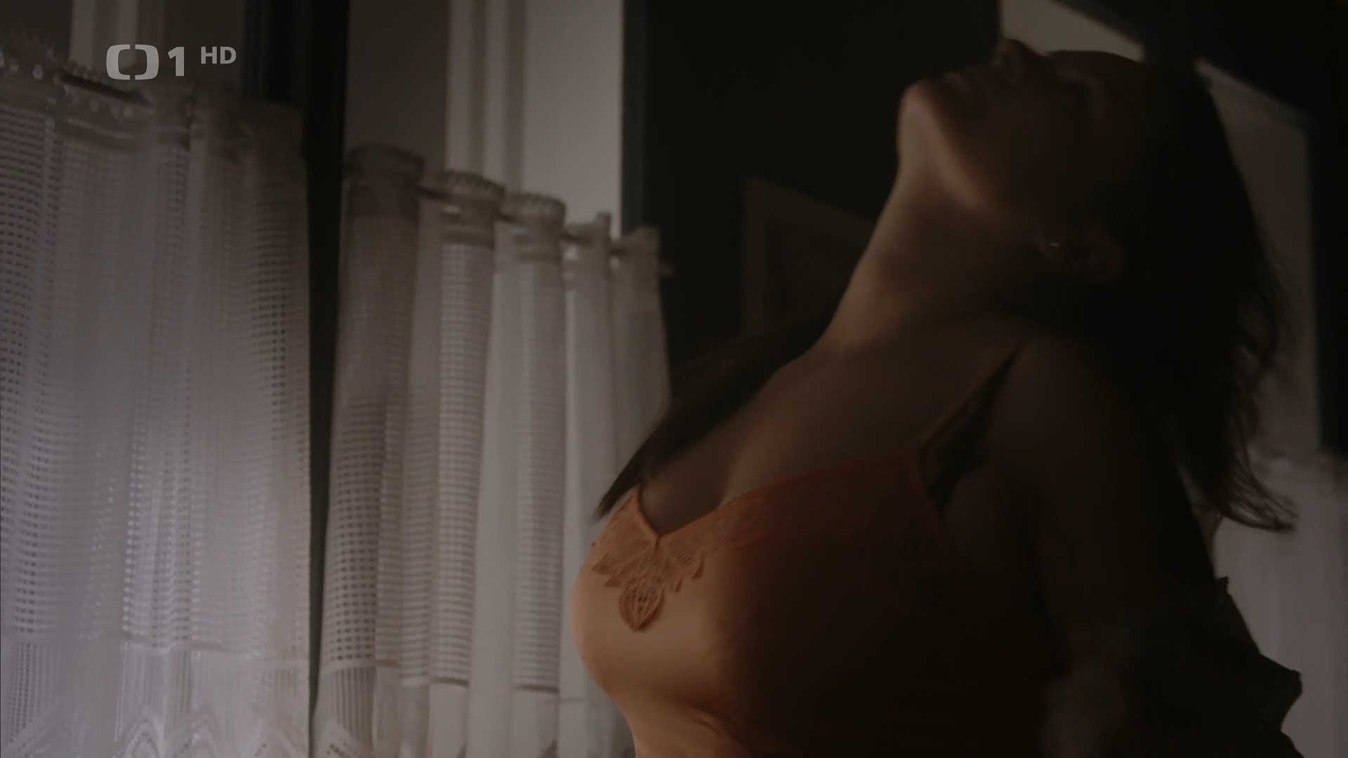 Nude Video Celebs Jitka Cvancarova Sexy Doktor Martin S01e06 07 2015