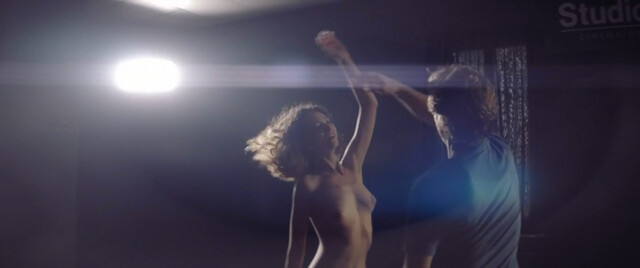 Cristina Chiriac nude, Sofia Rania nude, Dharma Mangia Woods nude - Tommaso (2019)