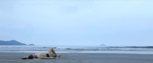 Juliane Elting nude, Morena Nascimento nude - Ventura (2012)