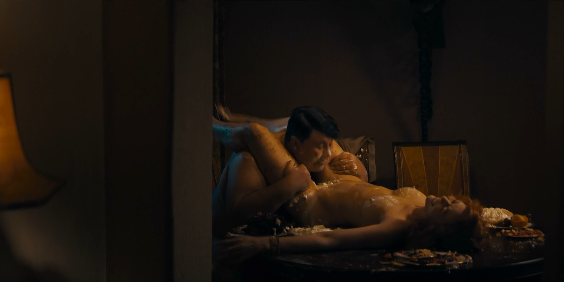 Veronica Falcon nude, Madeline Zima nude - Perry Mason s01e01 (2020) .