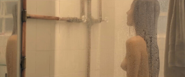 Nataly Cabanas nude - Cama, Mesa e Banho (2014)