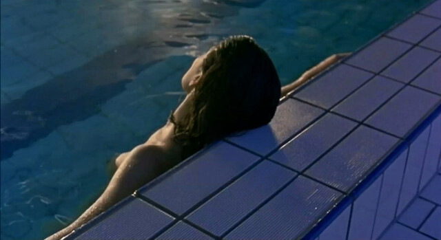 Valeria Solarino nude - Fame Chimica (2003)