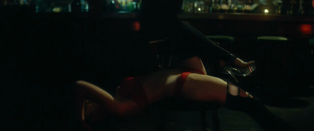 Eloise Lovell Anderson sexy - Villain (2020)