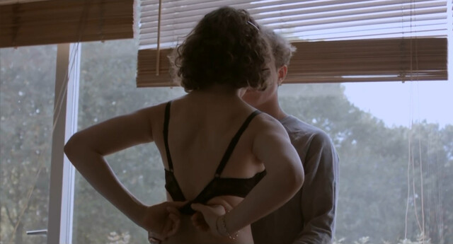 Sam Shilane sexy - Leila (2014)