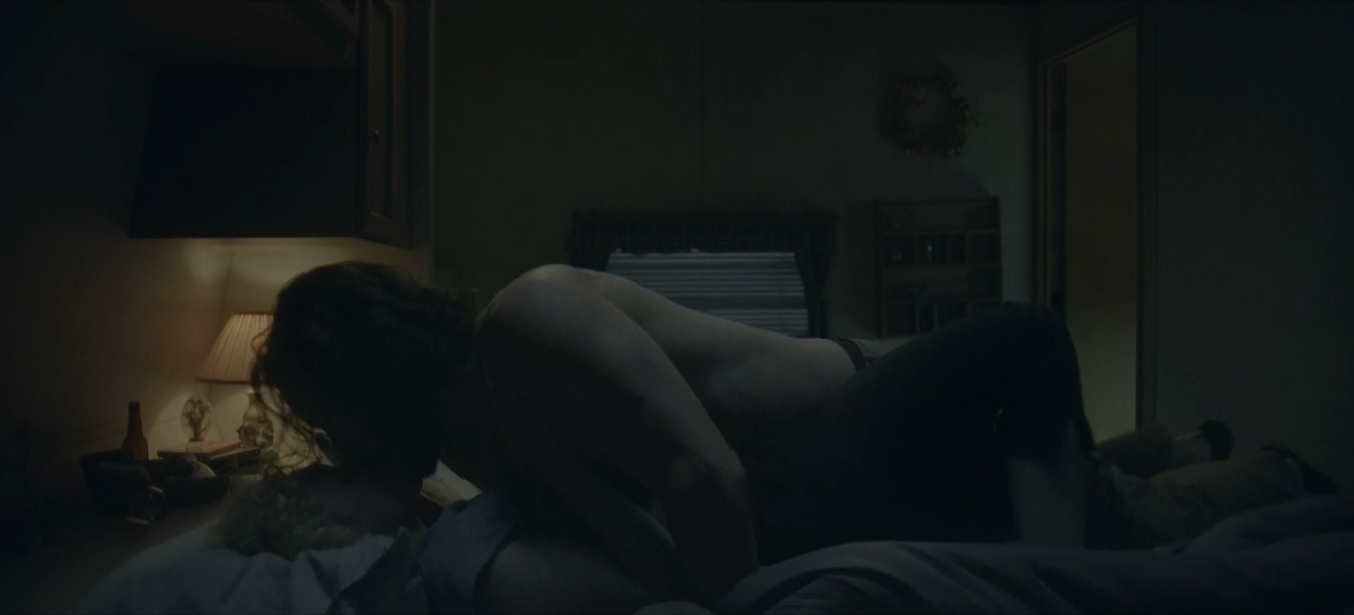 Julia Garner Sex Scene.