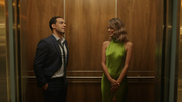 Nathalie Kelley sexy - The Baker and the Beauty s01e03 (2020)