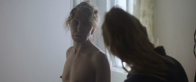 Felicity Huffman nude, Anastasia Phillips sexy - Tammy's Always Dying (2019)