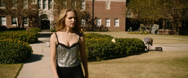 Jessica Rothe sexy - Happy Death Day (2017)
