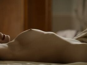 Johanna Bros nude, Caterina Murino nude - Toute ressemblance (2019)