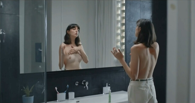 Sarah-Maude Beauchesne nude - Fourchette s02 (2020)