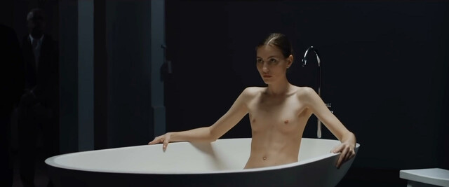 Jordan Monaghan nude, Christine Kellogg-Darrin sexy - Instinct (2018) .