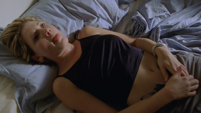 Kate Ashfield sexy - The Low Down (2000) .